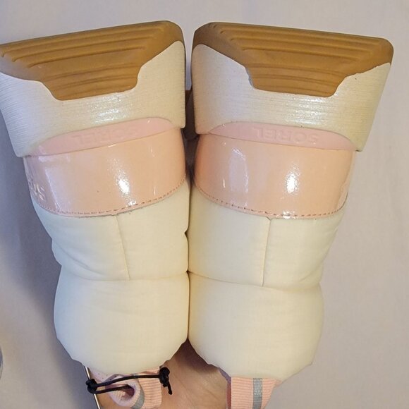 NEW Sorel Kinetic Impact Puffy Zip Boots Womens 12 Winter Chic Modern Cozy Retro - Picture 4 of 10